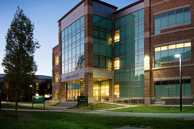 FCC_AJ81413-Edit-600x400_colleges