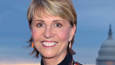 Dr. Carine Feyten