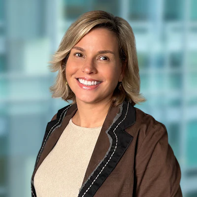 Dr. Lara Couturier